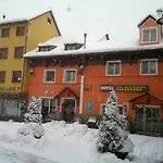 Hotel Navarro 2*
